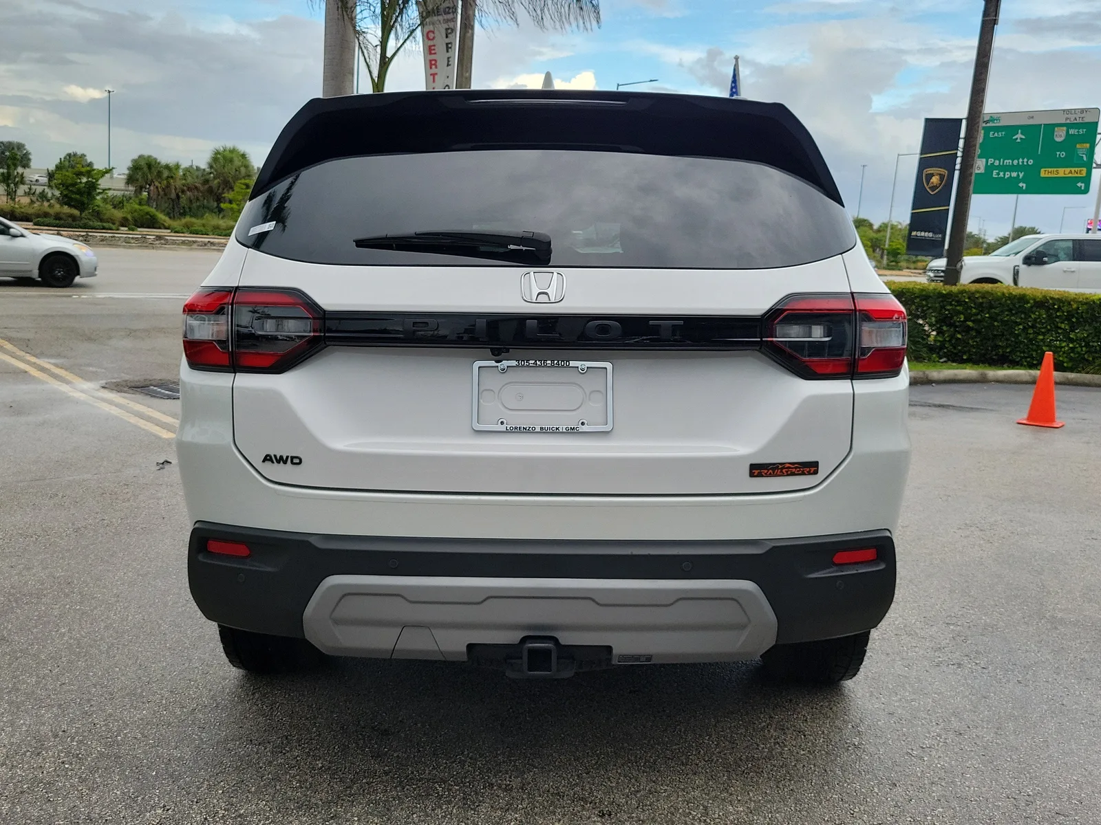 2024 Honda Pilot TrailSport photo 6
