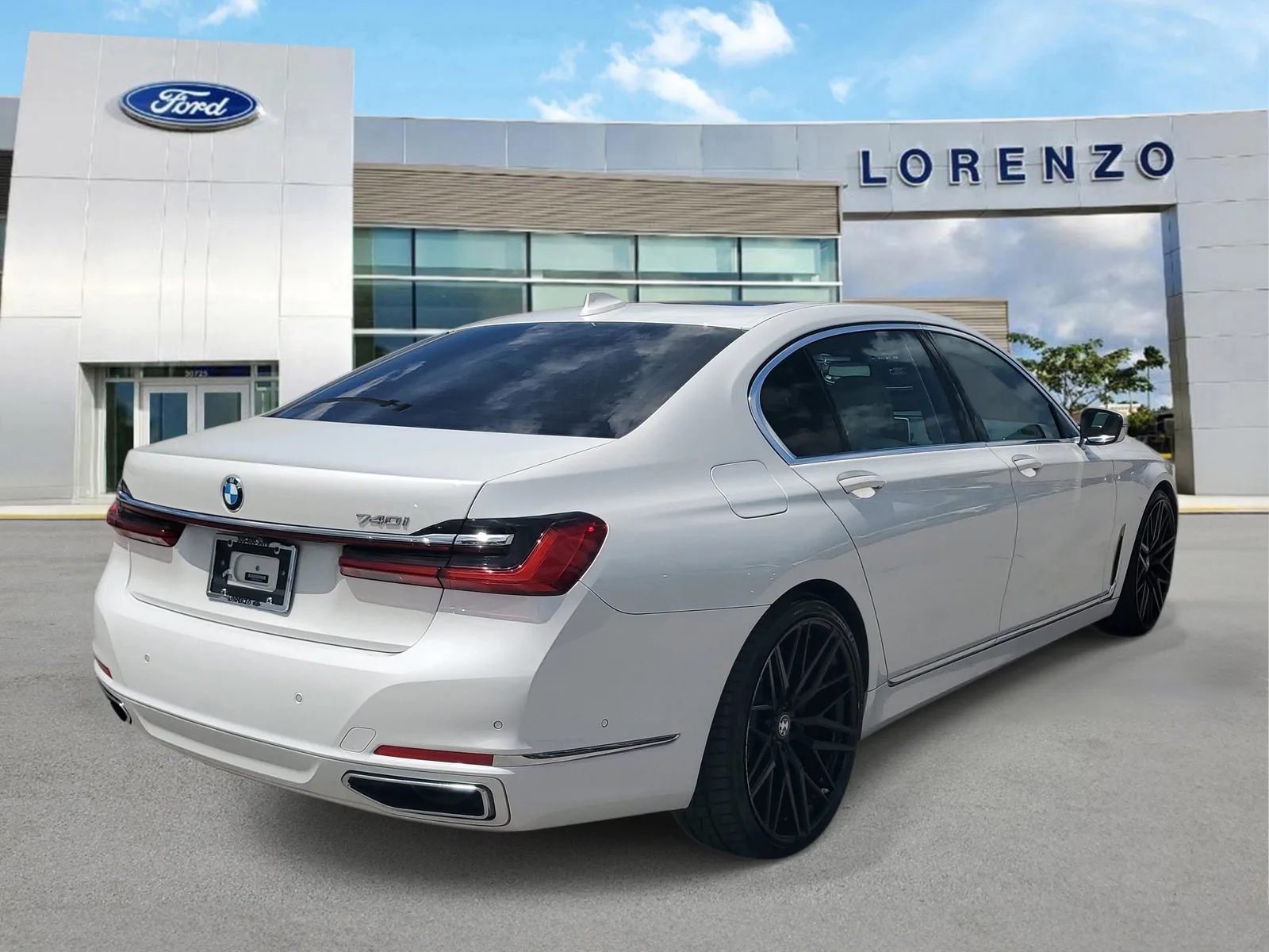 2022 BMW 7 Series 740i photo 5