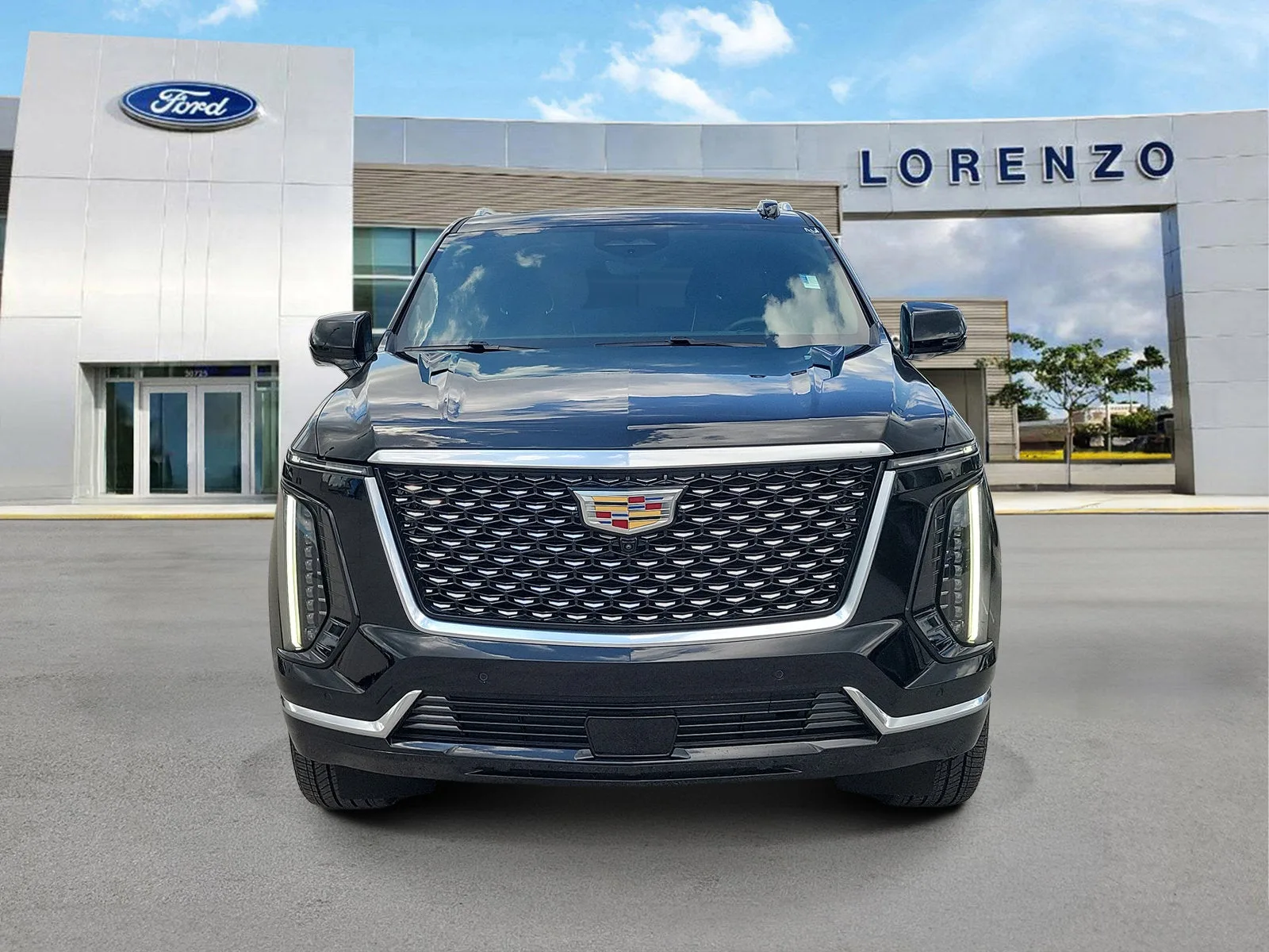 2025 Cadillac Escalade 4WD Premium Luxury photo 2