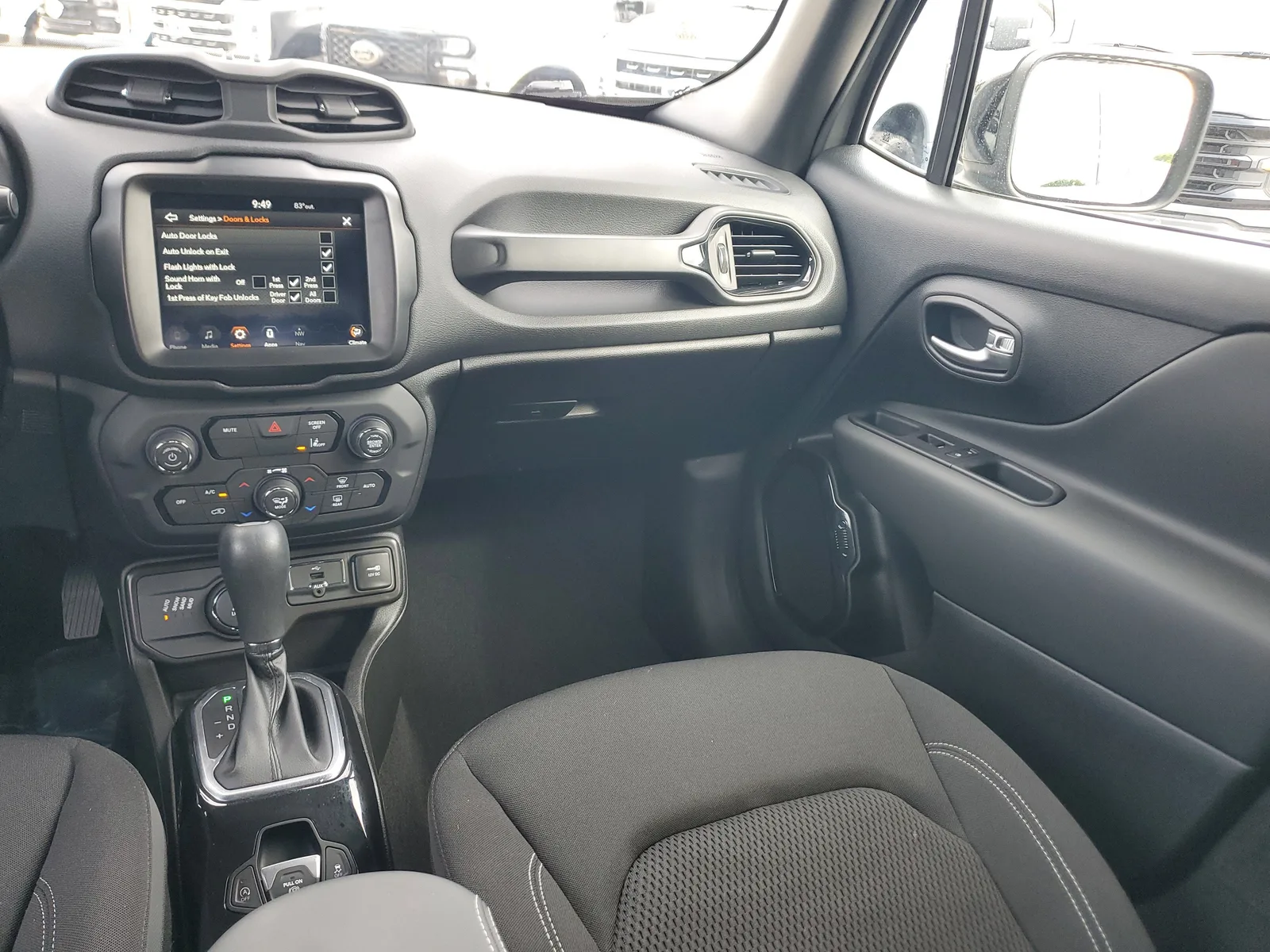 2022 Jeep Renegade Altitude 4WD photo 16