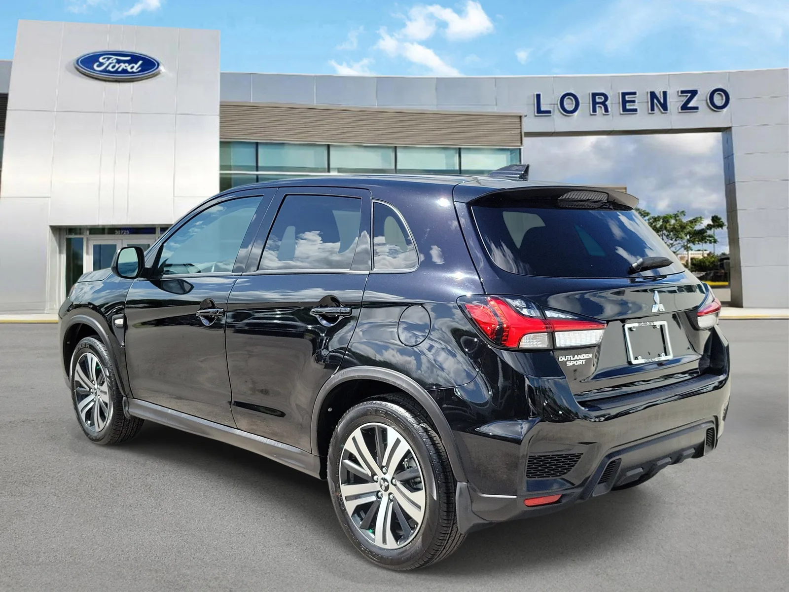 2025 Mitsubishi Outlander Sport ES 4WD photo 7