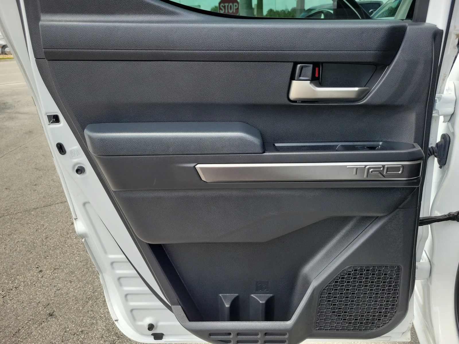 2024 Toyota Tacoma 2WD SR5 photo 24