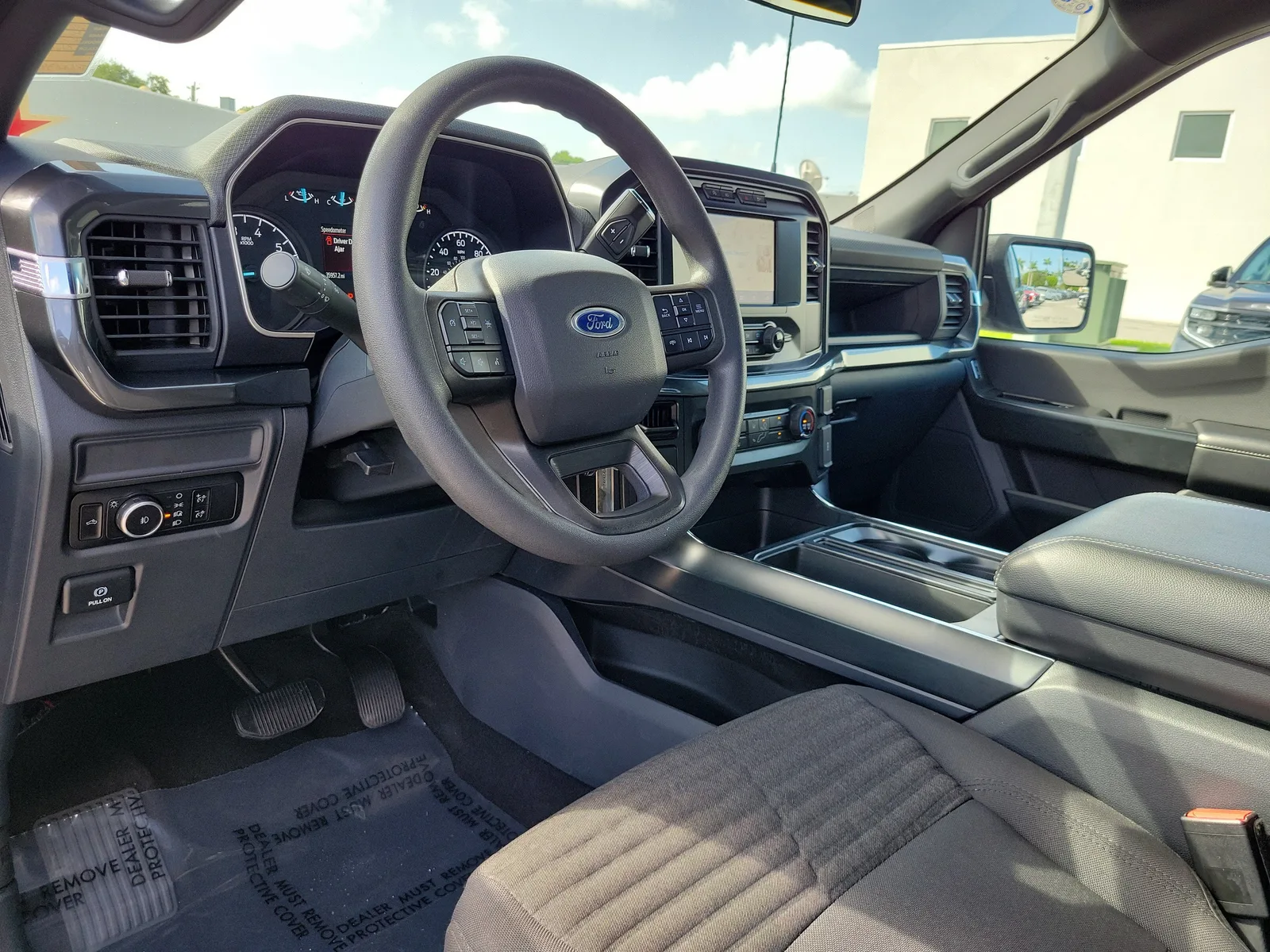 2023 Ford F-150 XL photo 9