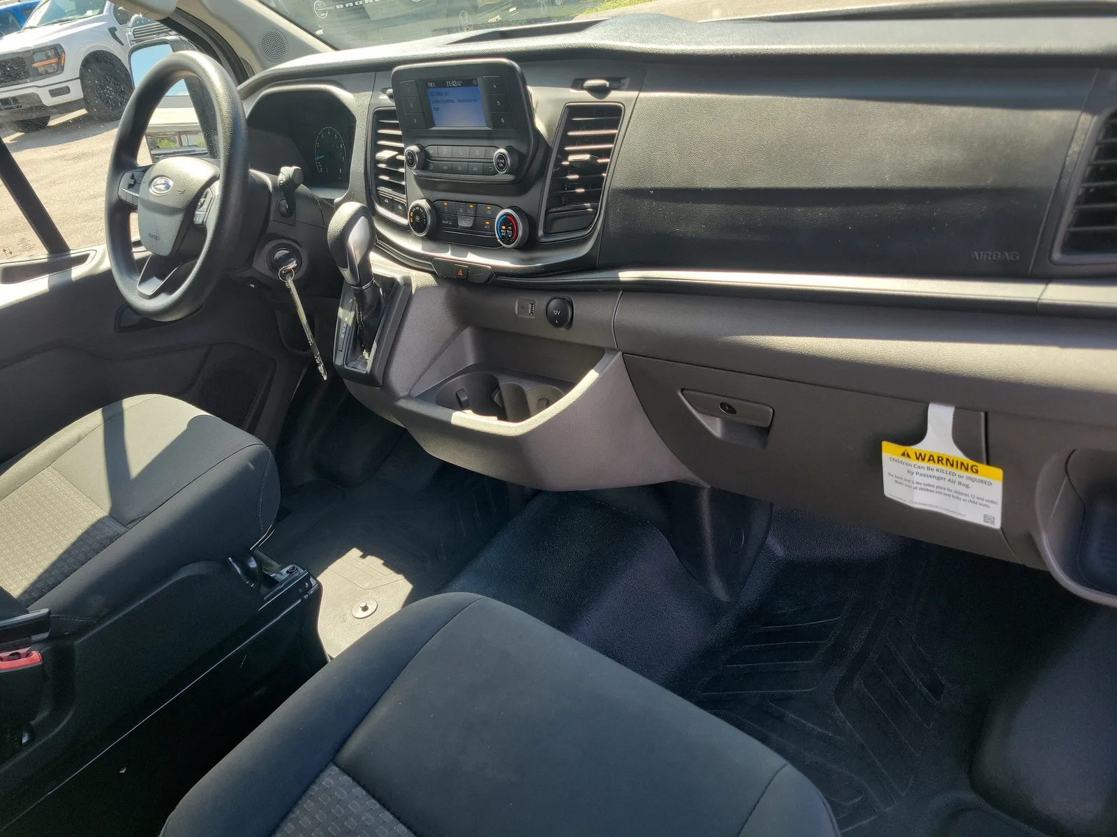 2025 Ford Transit Cargo Van Base photo 17