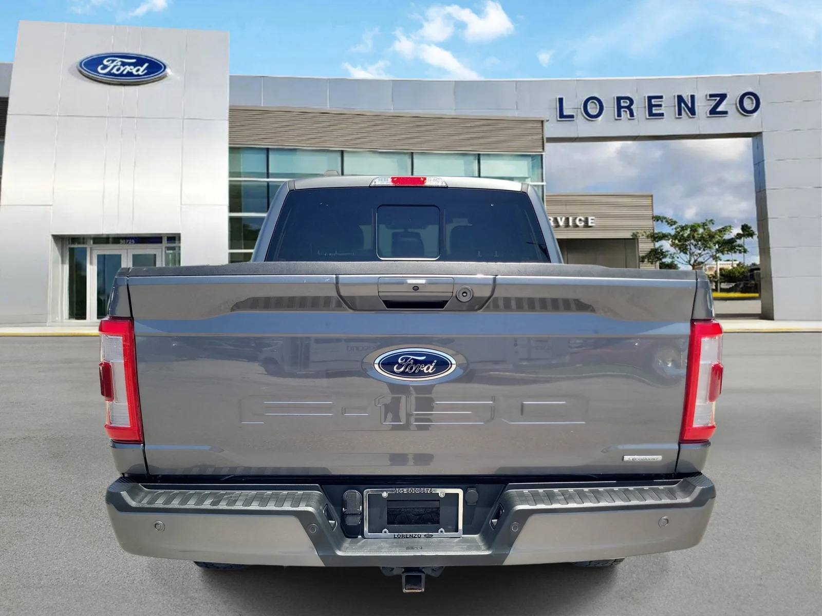 2023 Ford F-150 LARIAT 4WD photo 6