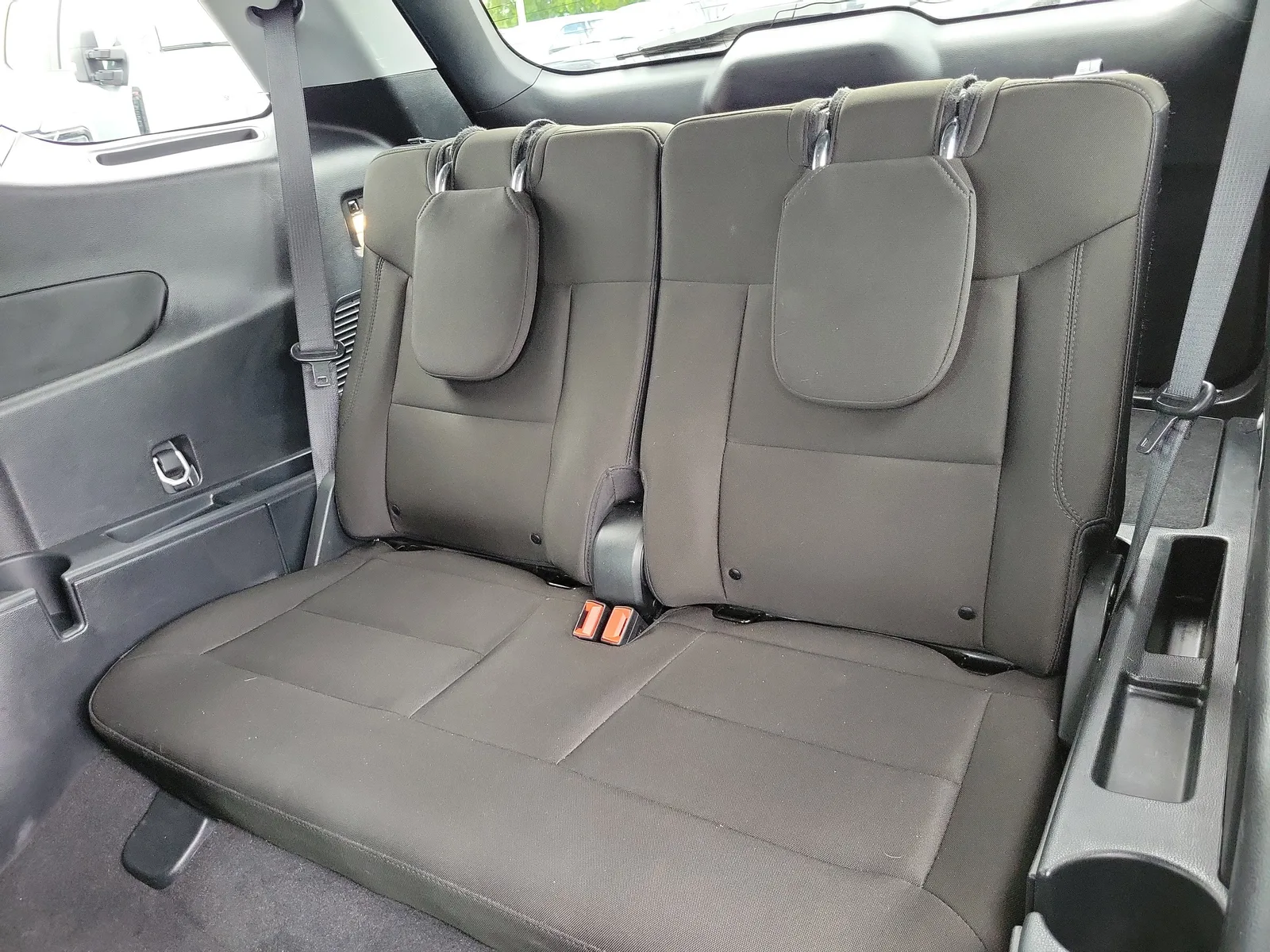 2024 Ford Explorer XLT photo 14