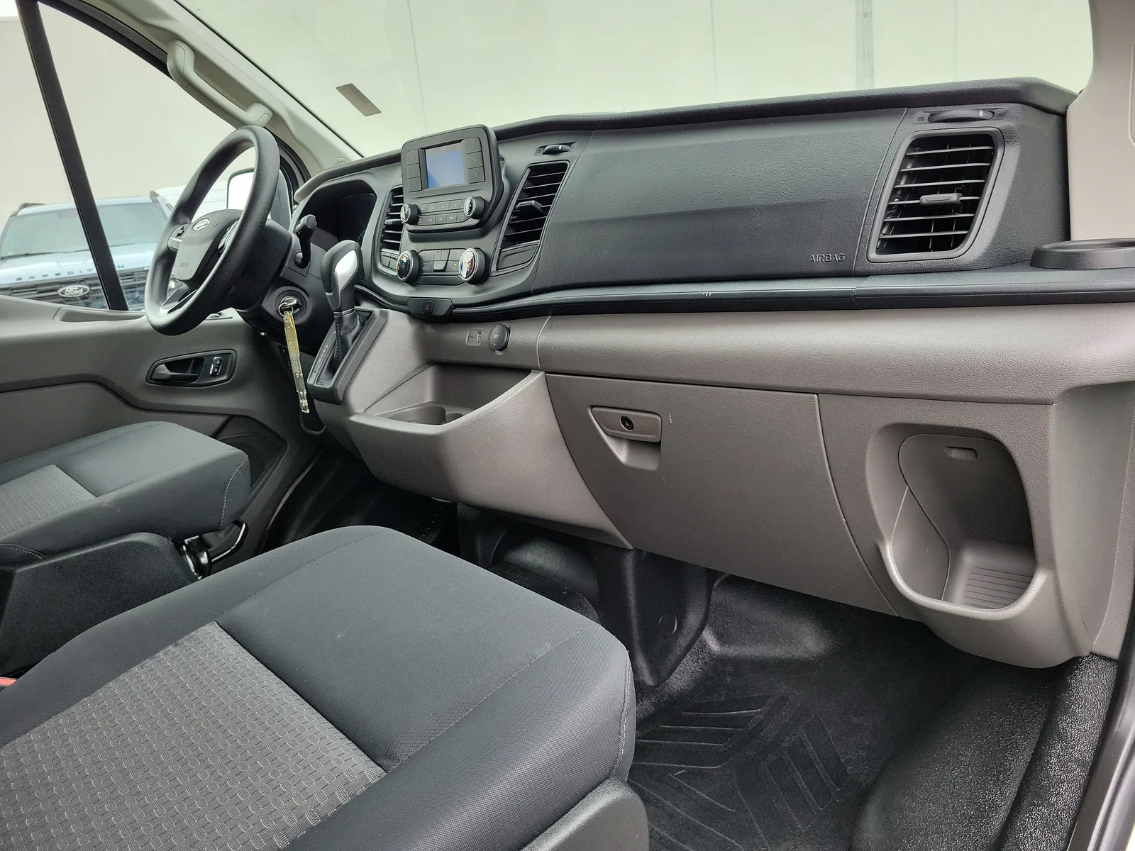 2025 Ford Transit Cargo Van Base photo 19