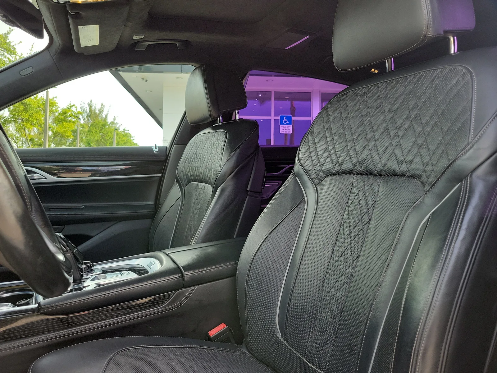 2017 BMW 7 Series 750i photo 12