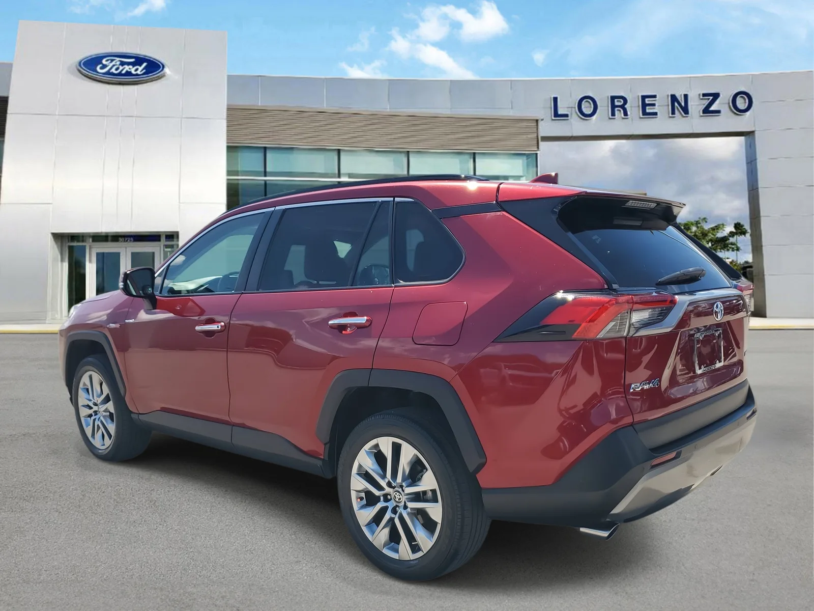 2023 Toyota RAV4 Limited photo 7