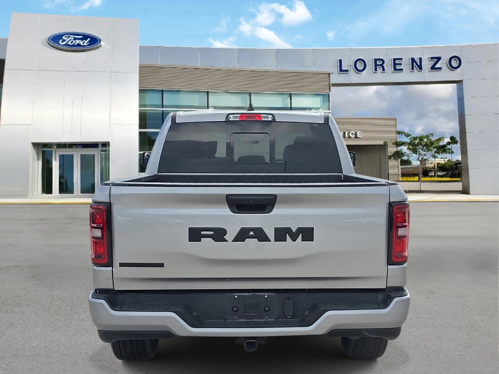 2025 RAM 1500 Big Horn photo 5