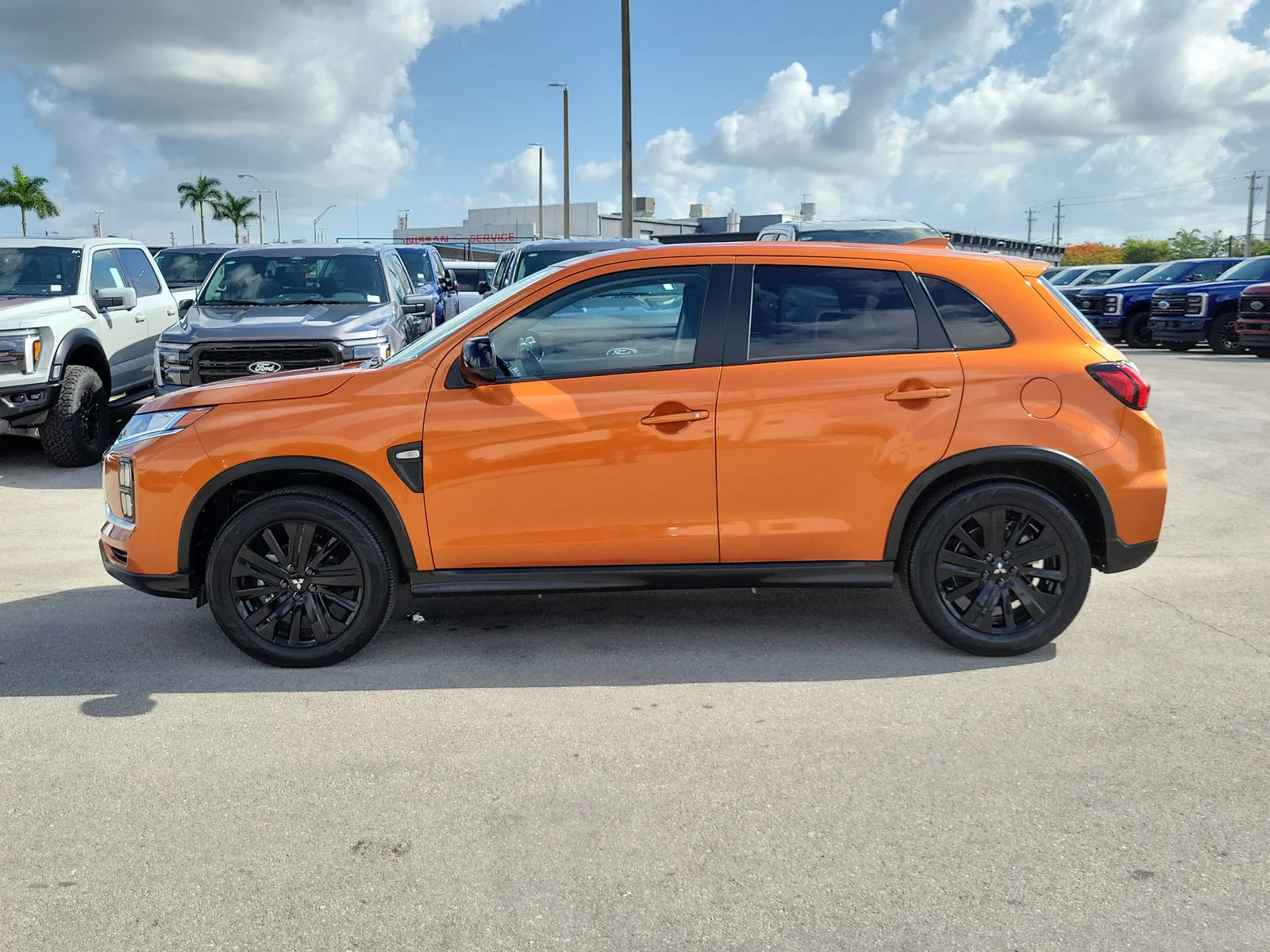 2026 Mitsubishi Outlander Sport LE 4WD photo 8