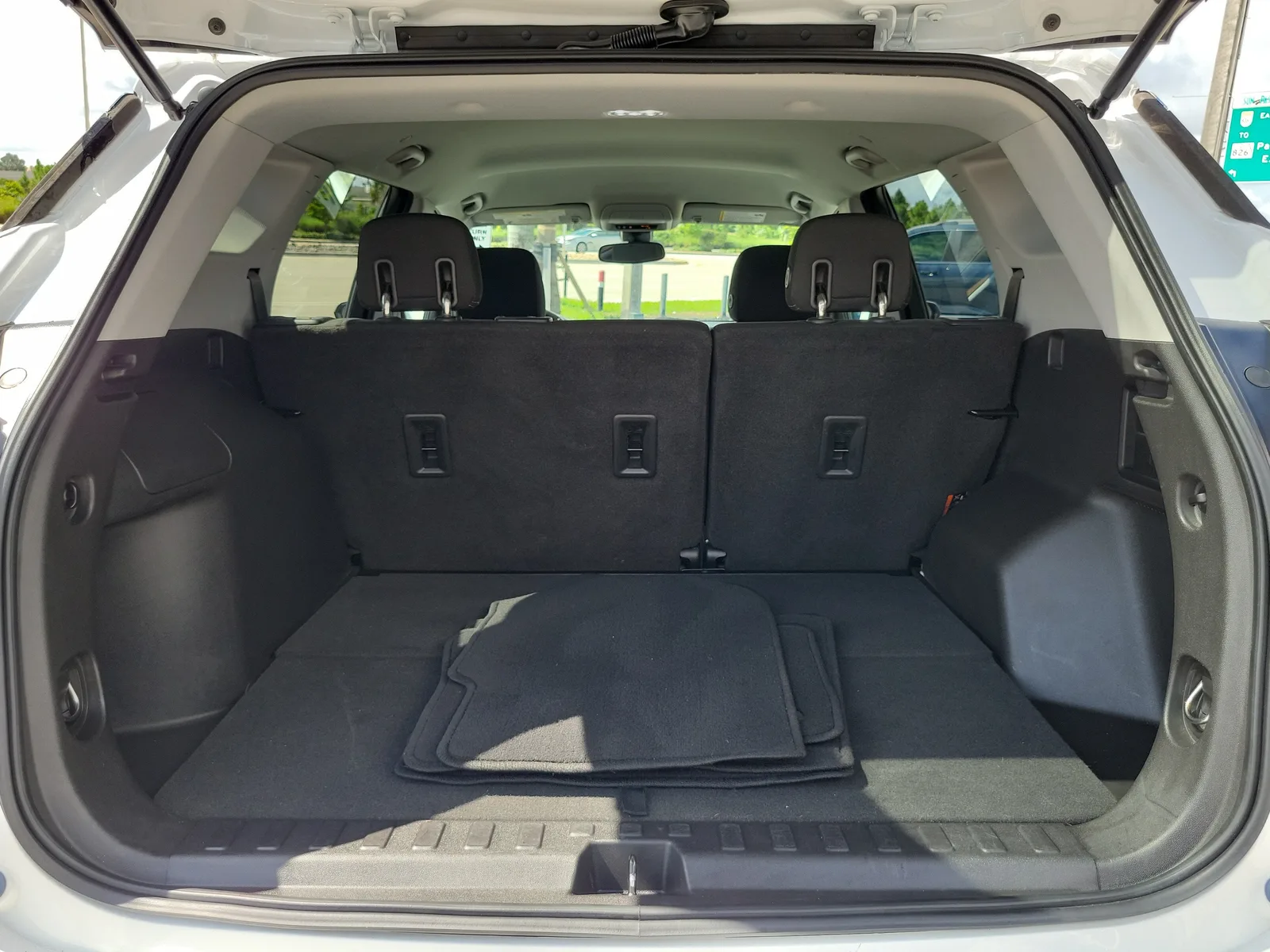 2020 GMC Terrain SLE photo 15
