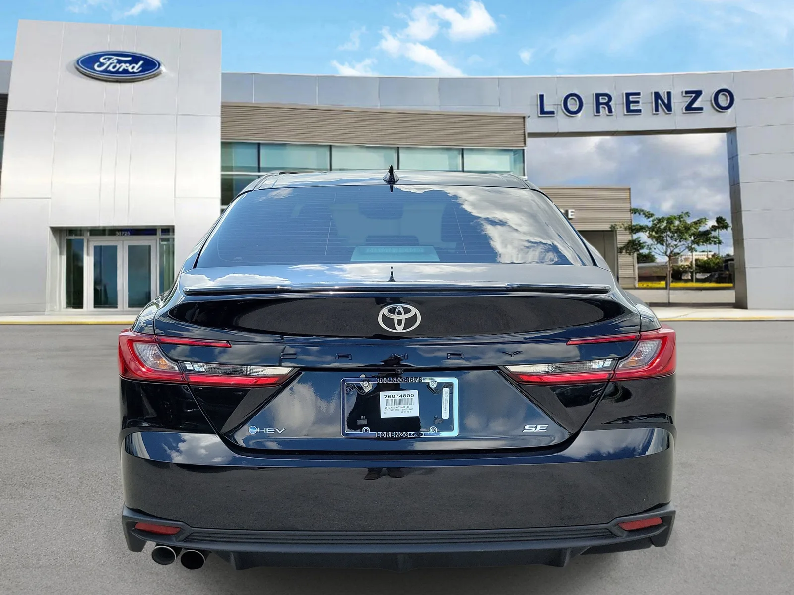 2026 Toyota Camry SE photo 6