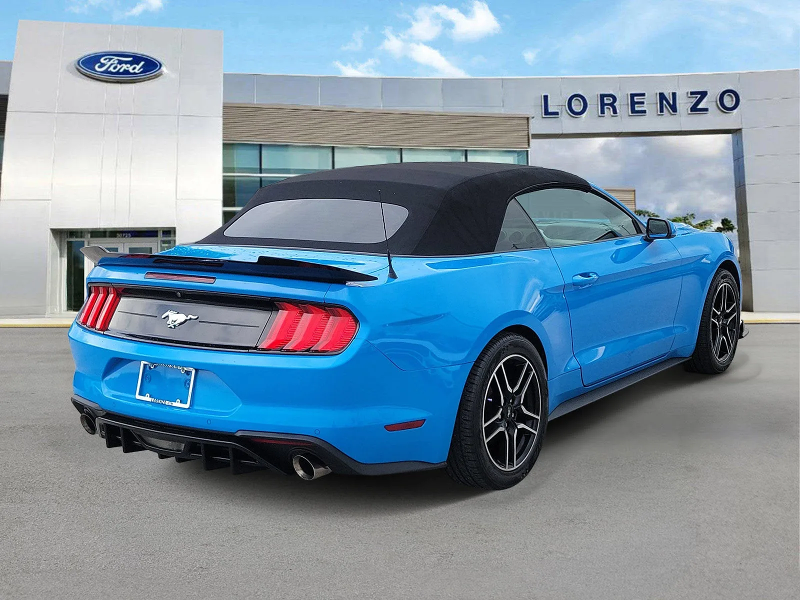 2022 Ford Mustang EcoBoost Premium photo 5