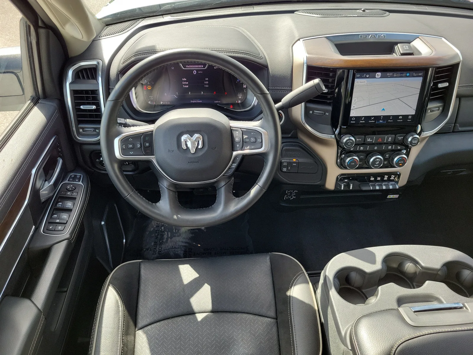 2024 RAM 2500 Laramie 4WD Diesel photo 18