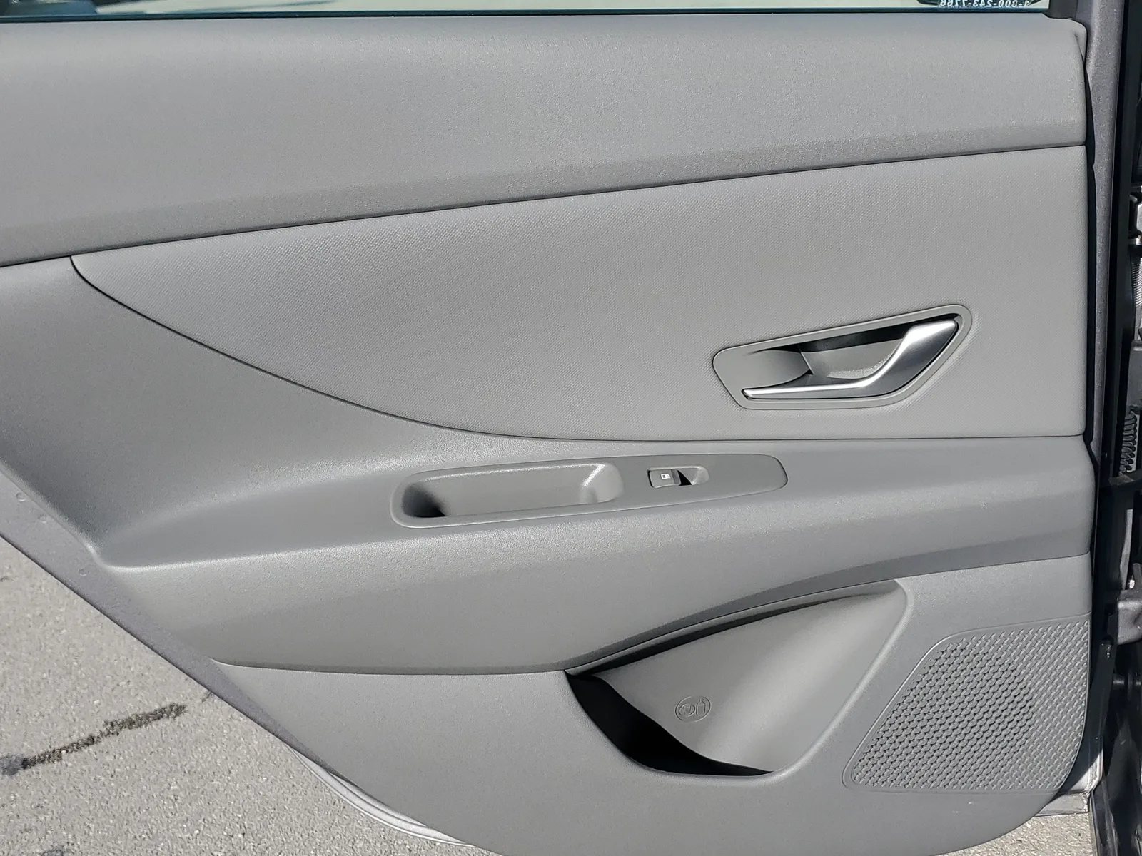 2025 Hyundai Elantra SEL Sport photo 27