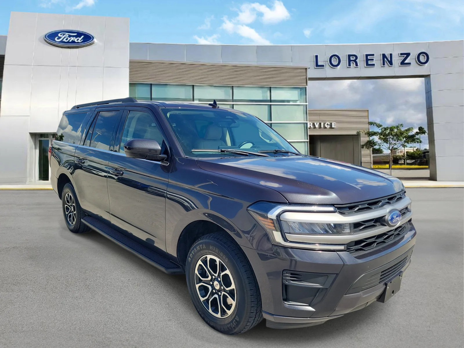 2024 Ford Expedition Max XLT 4WD photo 3