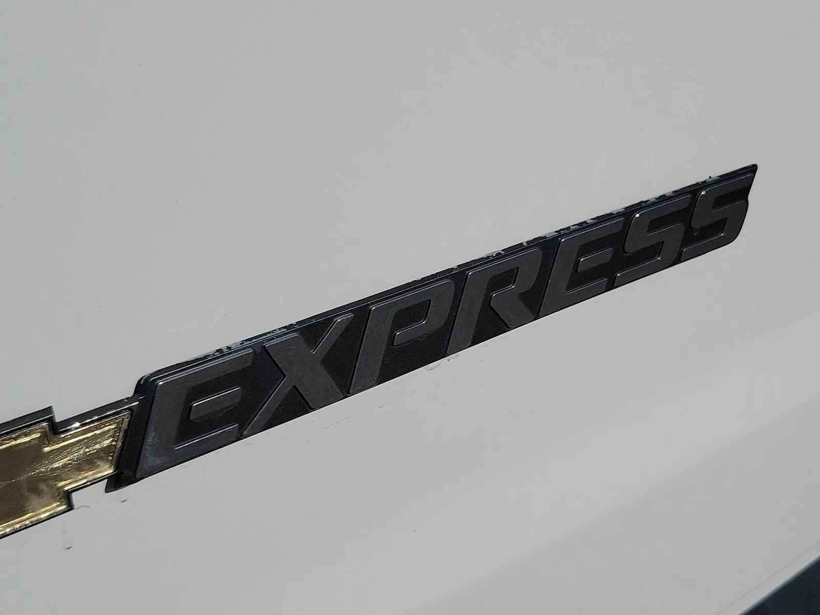 2025 Chevrolet Express Cargo Van Work Van photo 25