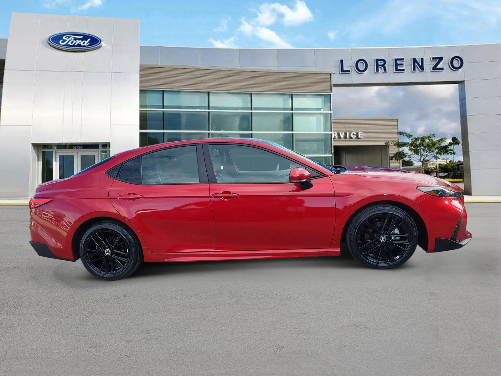 2025 Toyota Camry SE photo 4