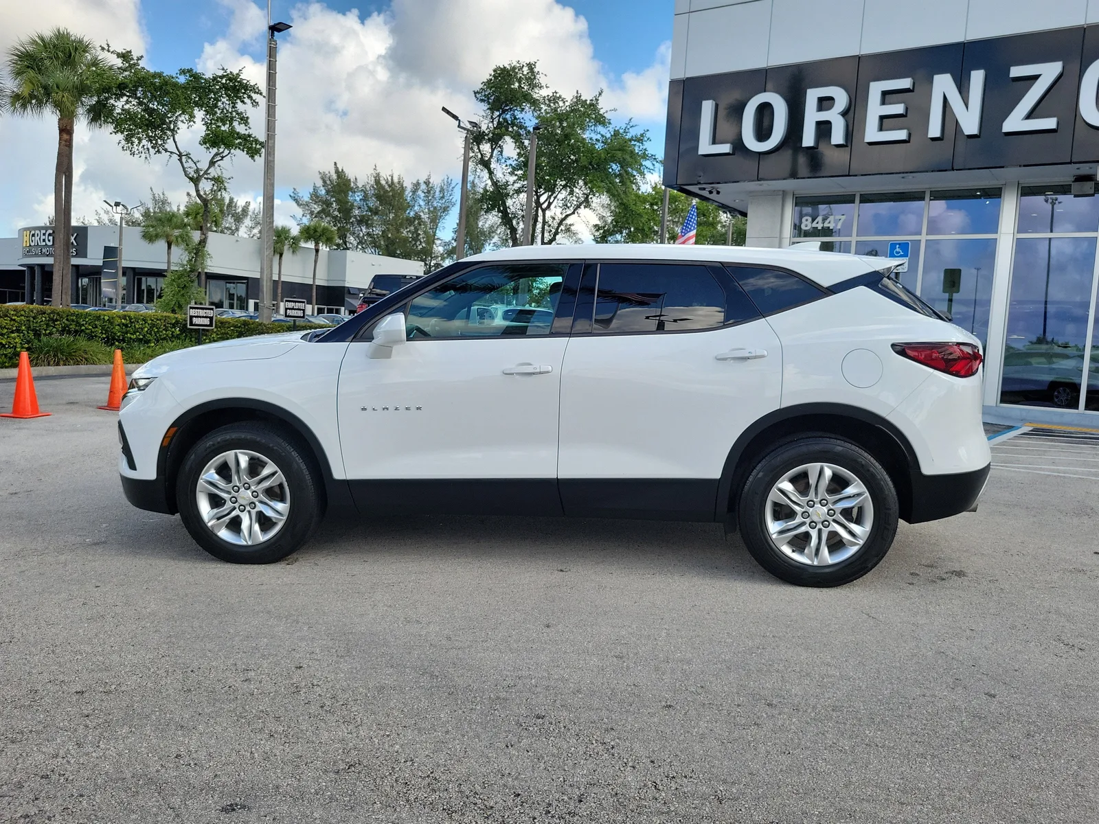 2020 Chevrolet Blazer LT photo 8