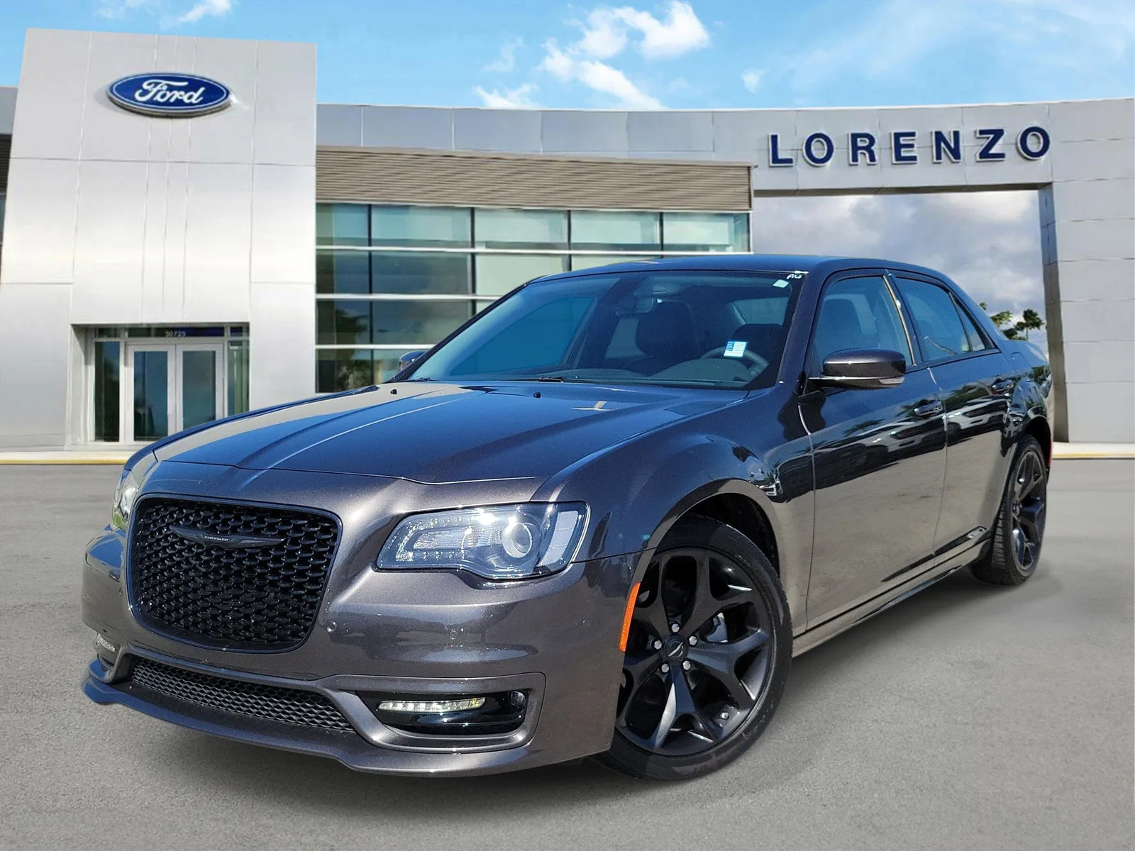 2023 Chrysler 300