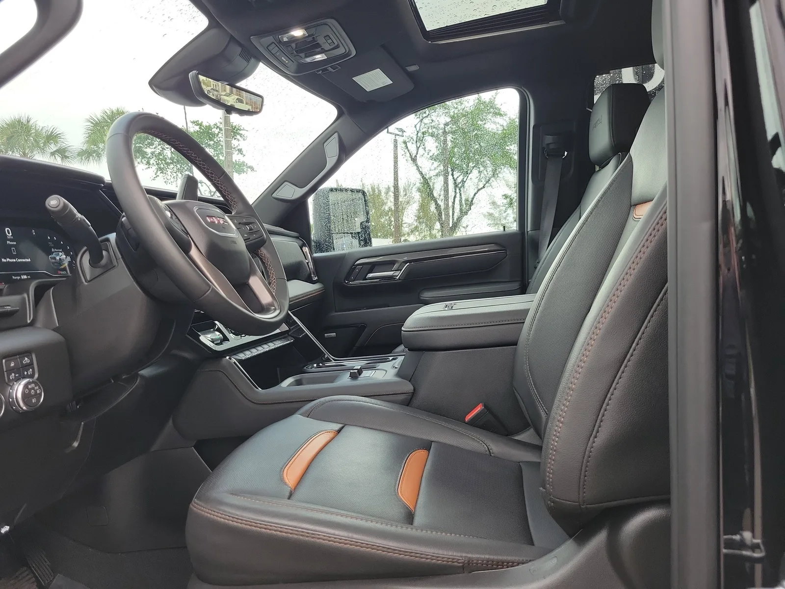 2025 GMC Sierra 2500 HD AT4 photo 13