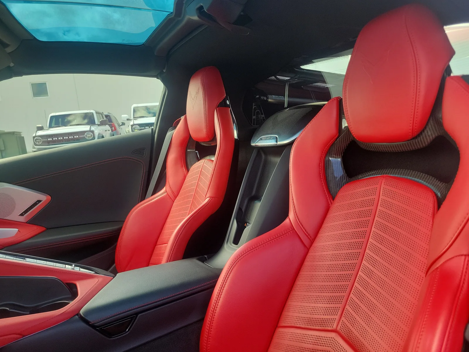 2022 Chevrolet Corvette 2LT photo 12