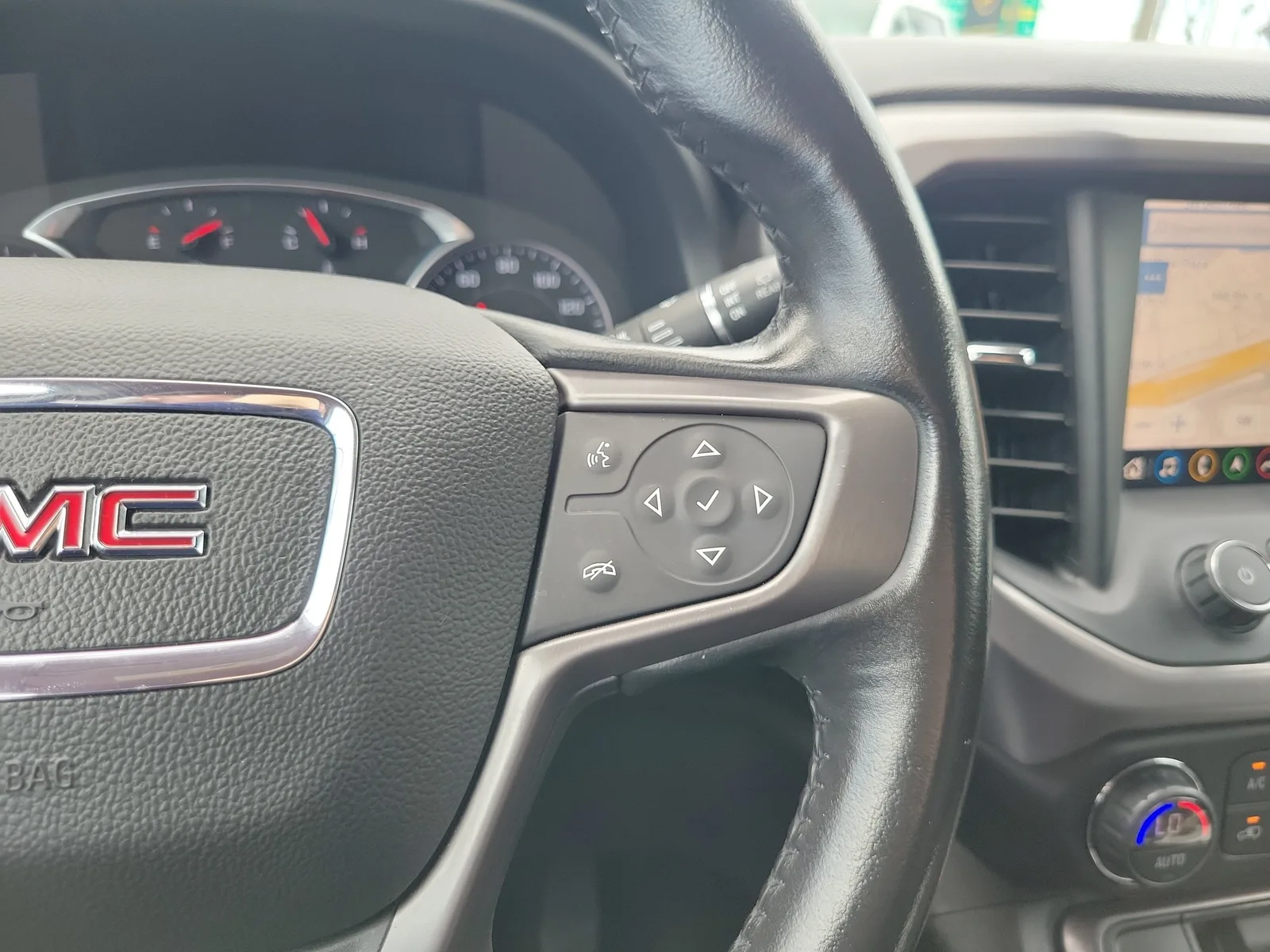 2021 GMC Acadia AT4 photo 22