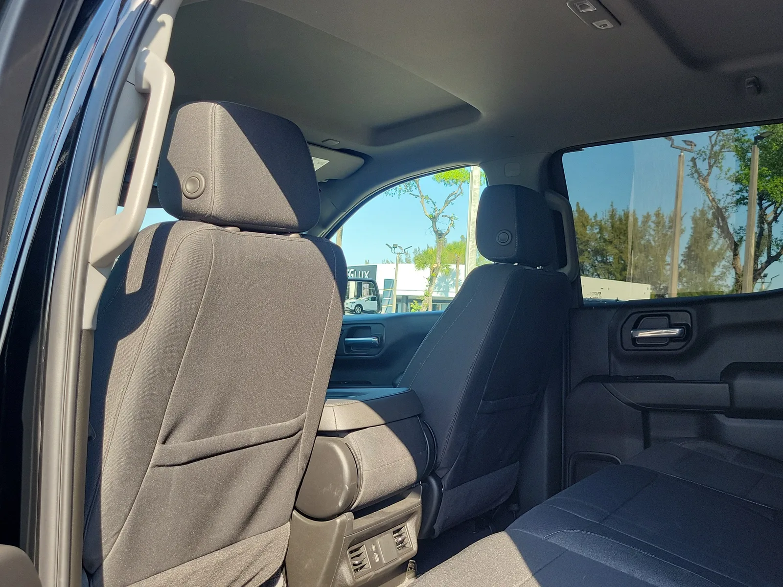 2026 Chevrolet Silverado 1500 Custom photo 13