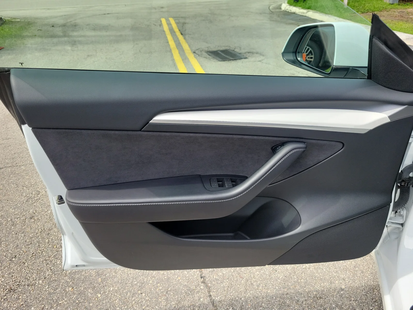 2023 Tesla Model 3 Performance photo 22