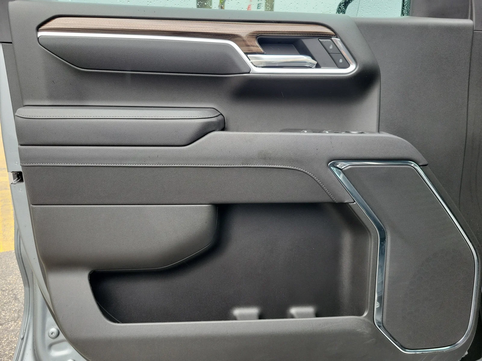 2025 Chevrolet Silverado 1500 LT Trail Boss photo 22