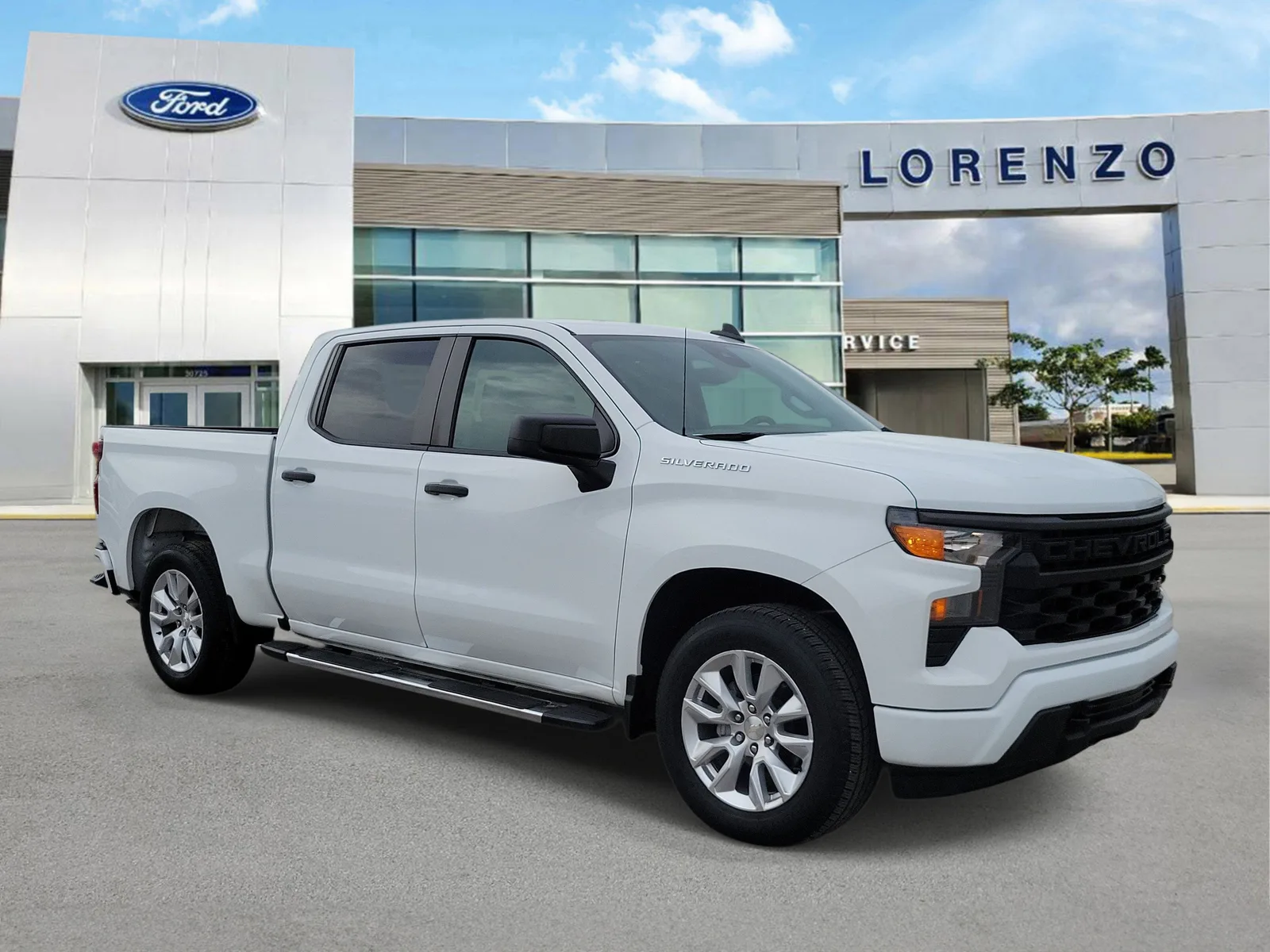 2022 Chevrolet Silverado 1500 Custom photo 3
