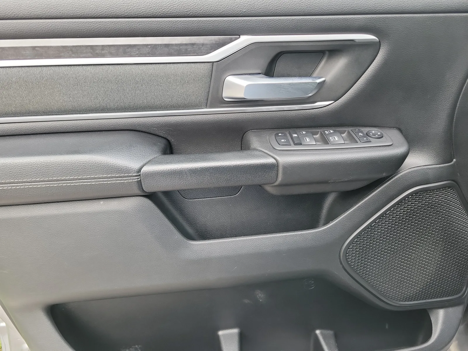 2022 RAM 1500 Lone Star photo 25