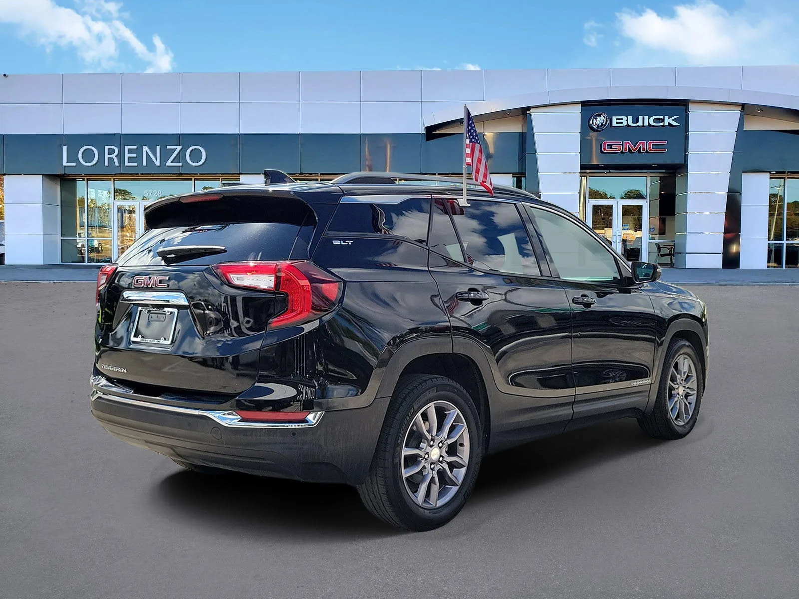 2023 GMC Terrain SLT photo 5