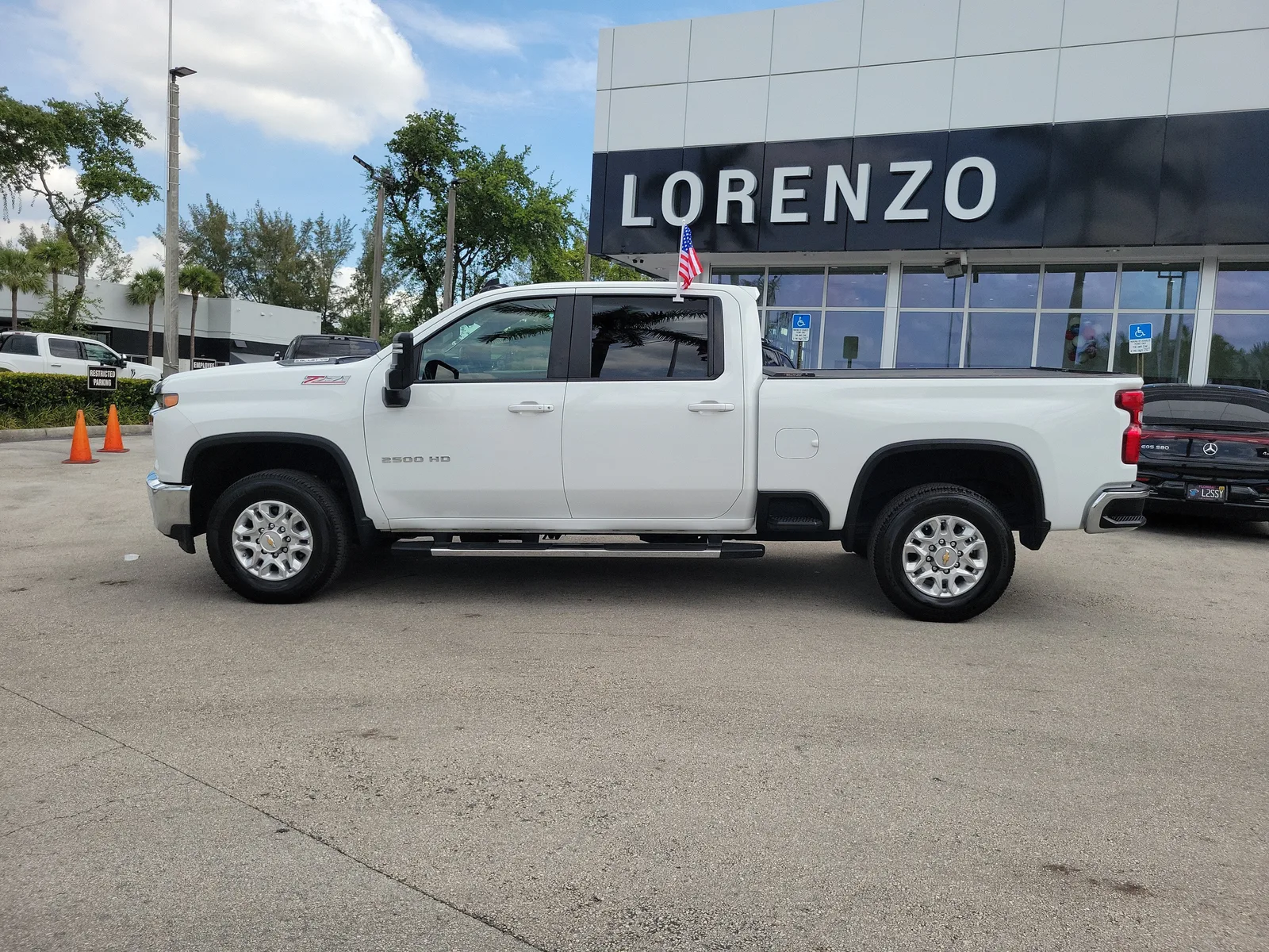 2022 Chevrolet Silverado 2500 HD LT photo 8