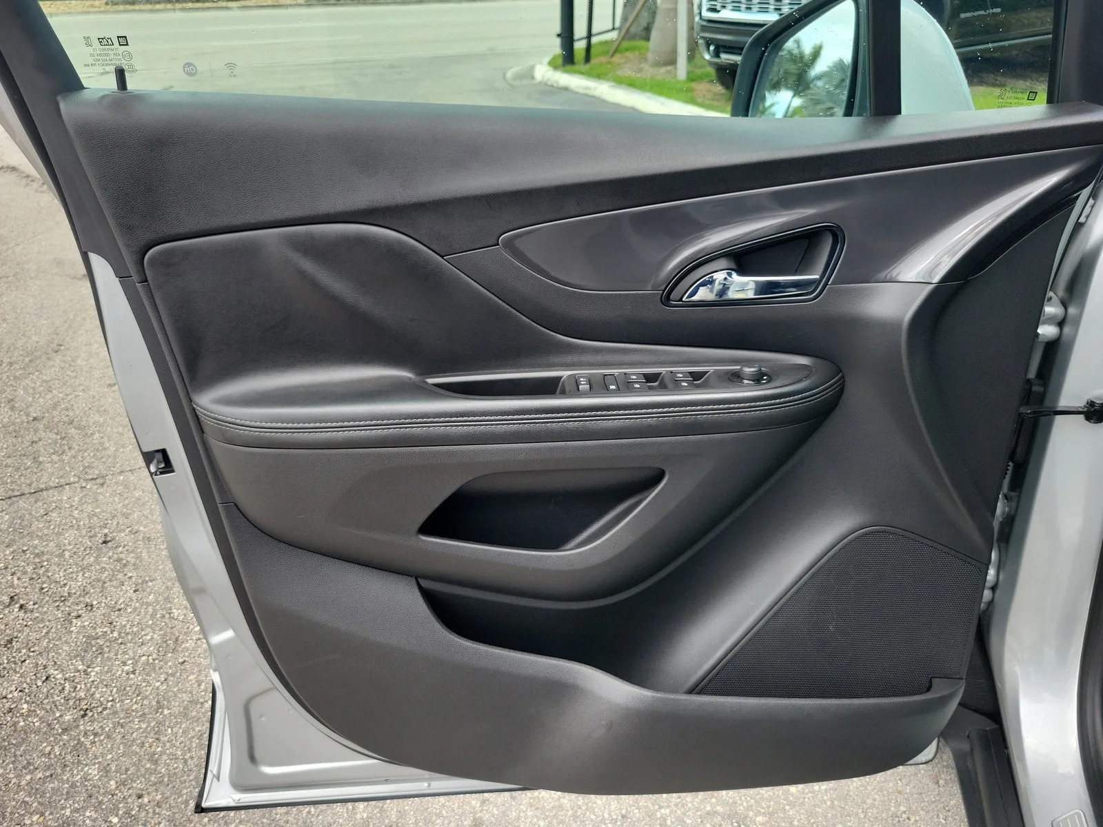 2022 Buick Encore Preferred photo 23