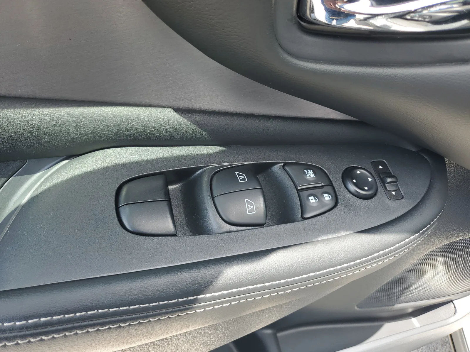 2024 Nissan Murano SV photo 26