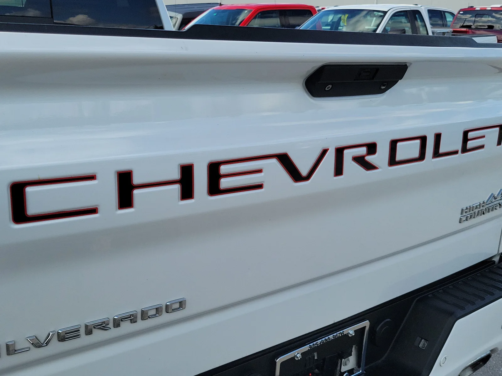 2022 Chevrolet Silverado 1500 LTD High Country photo 29