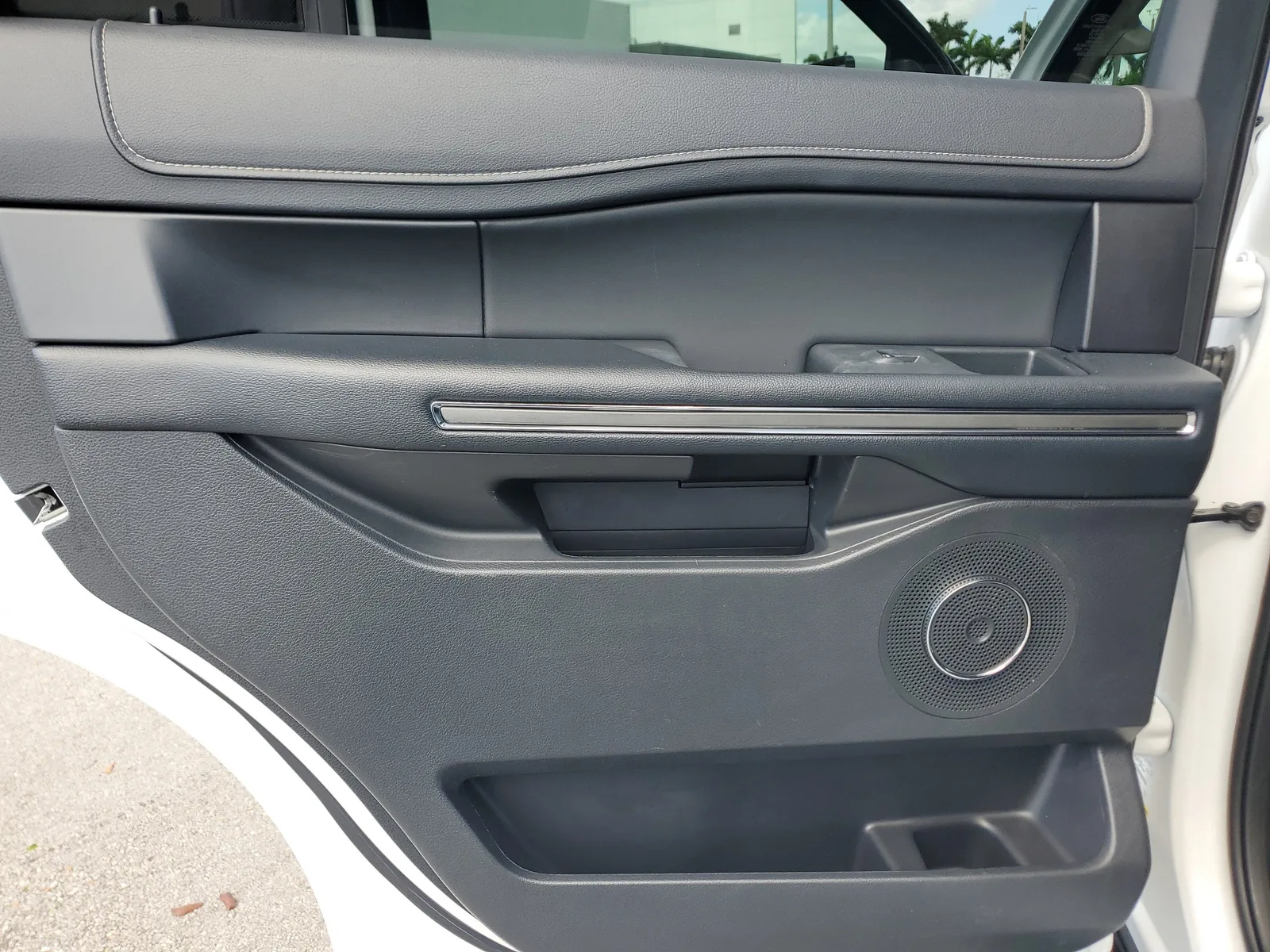 2022 Ford Expedition XLT photo 27