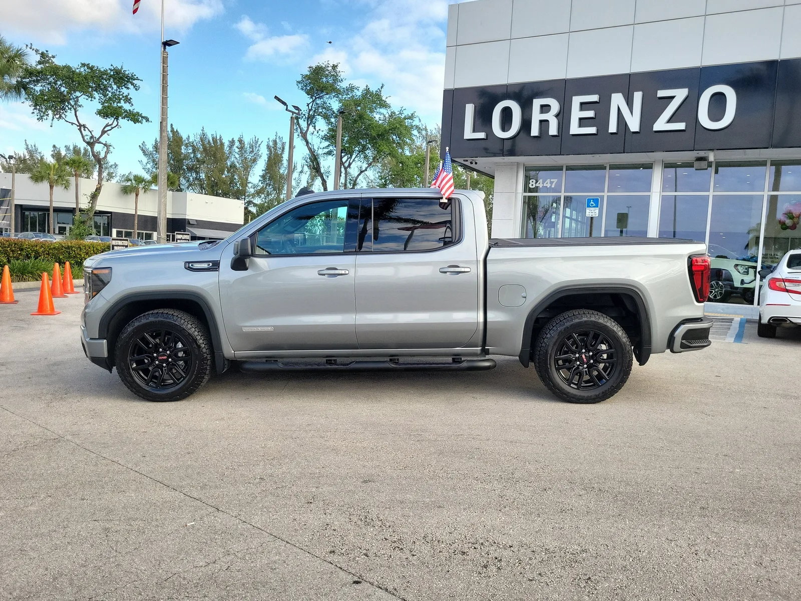 2026 GMC Sierra 1500 Elevation photo 8