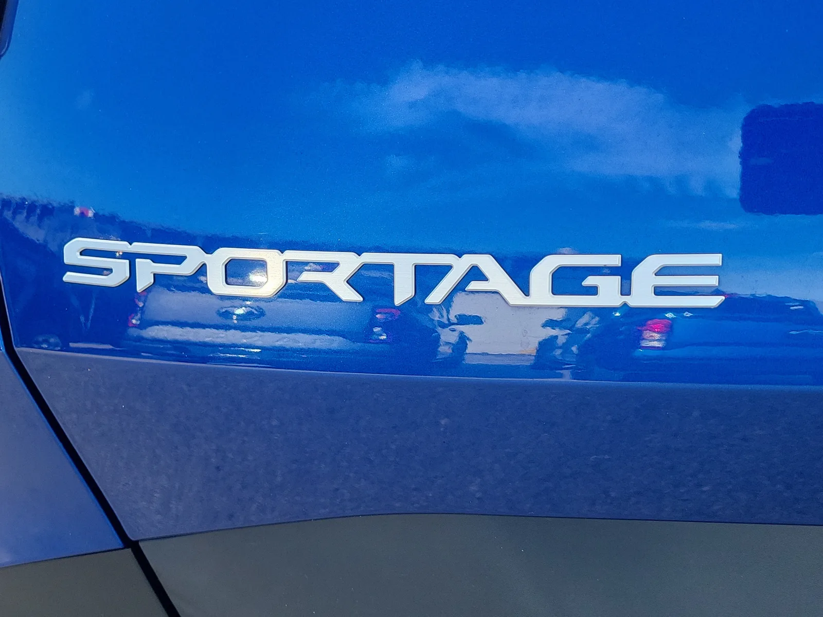 2023 Kia Sportage EX photo 11