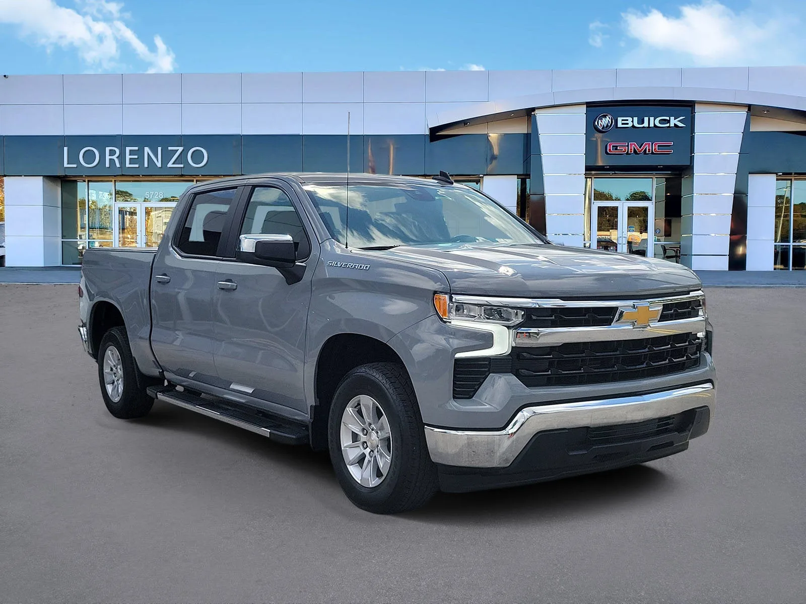 2024 Chevrolet Silverado 1500 LT photo 3