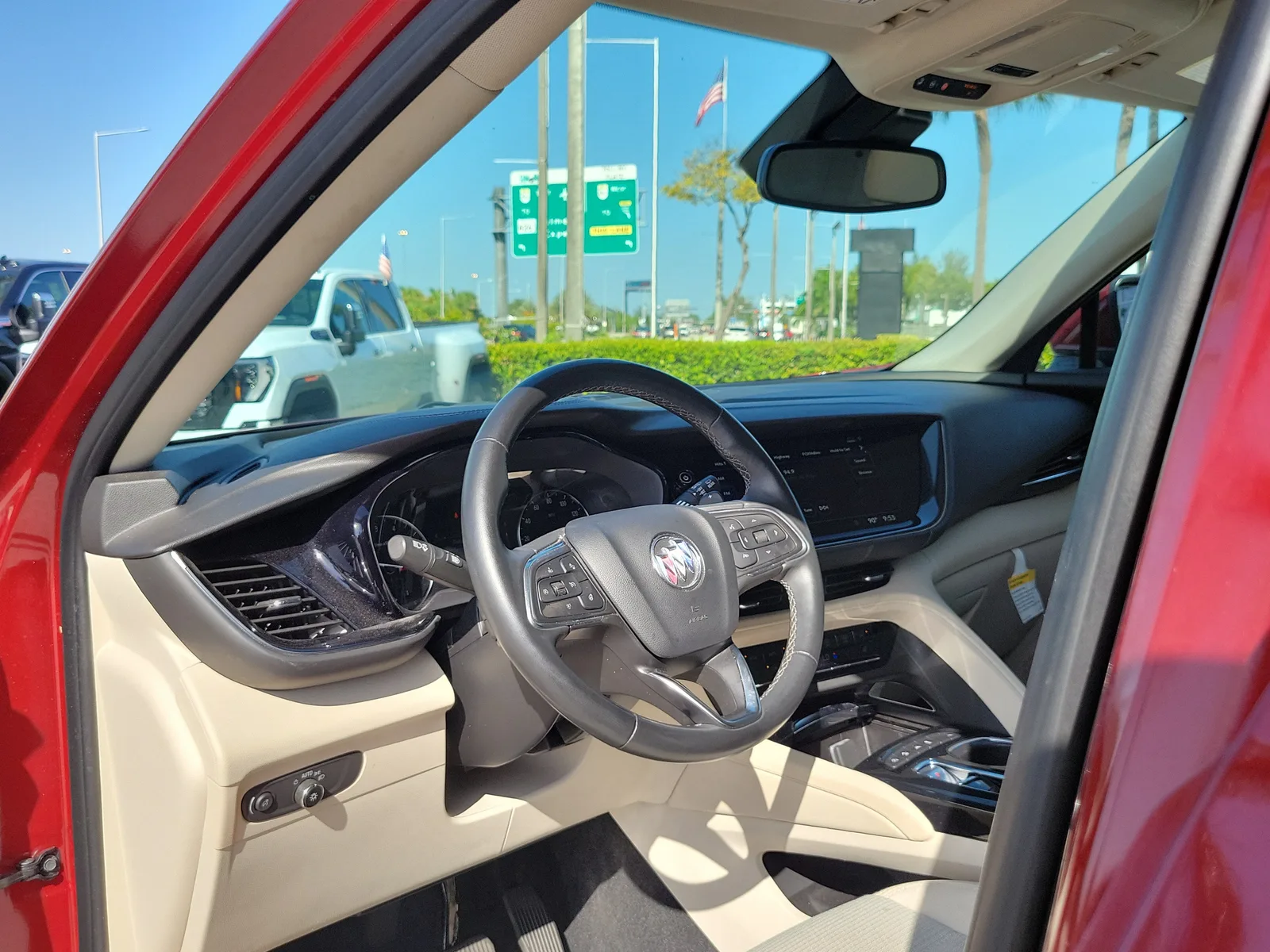 2023 Buick Envision Preferred photo 9