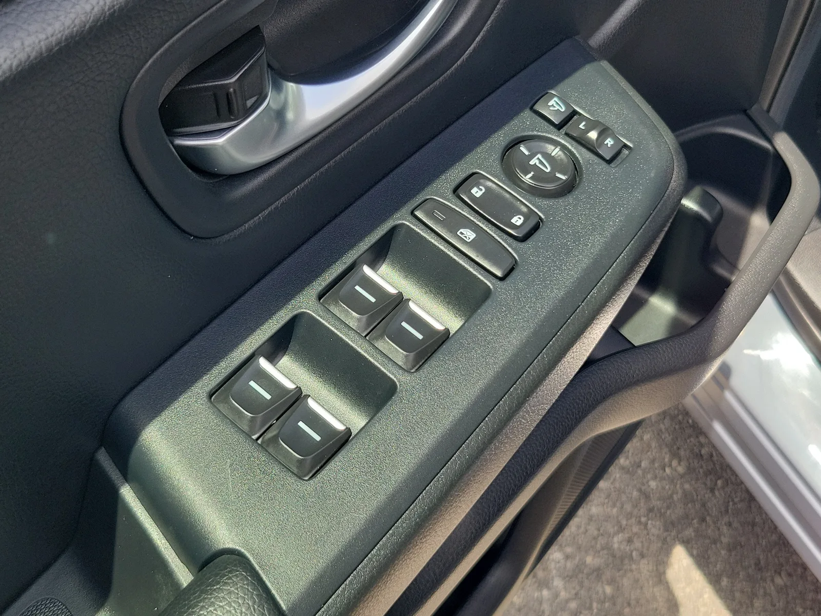 2024 Honda Pilot Elite photo 23