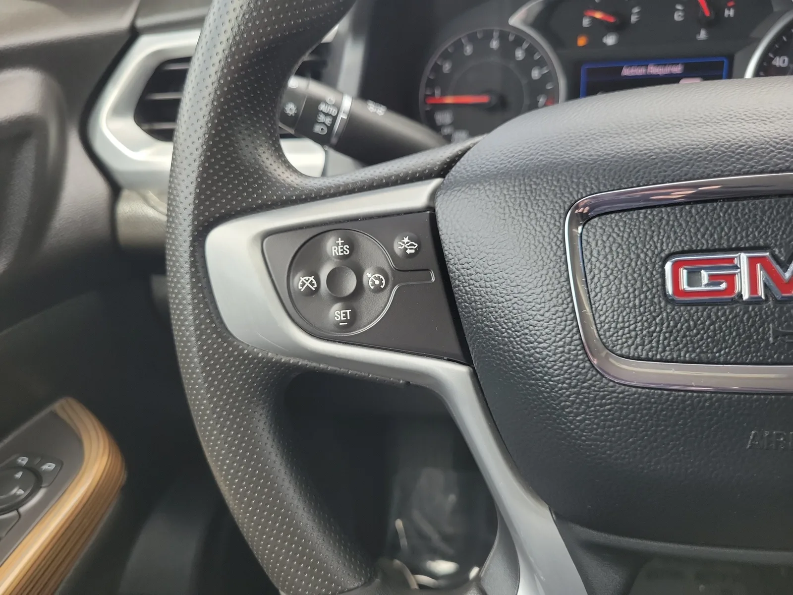 2021 GMC Acadia SLE photo 17