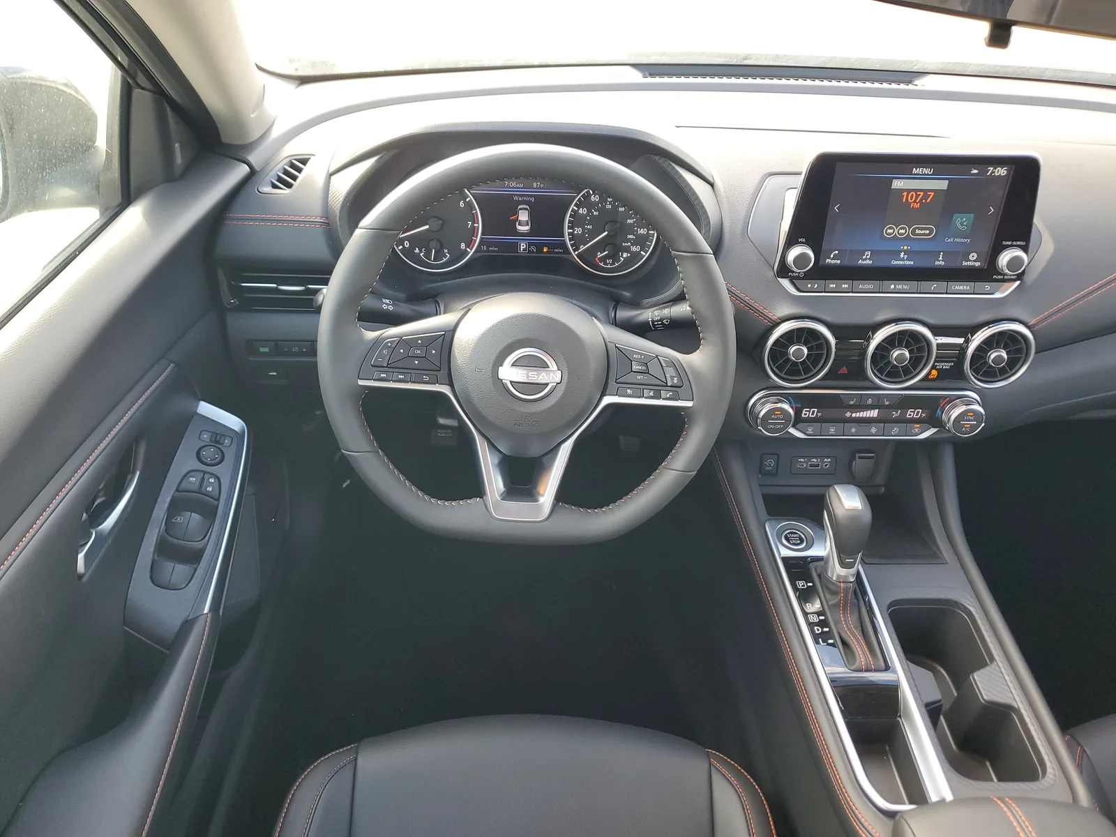 2025 Nissan Sentra SR photo 14