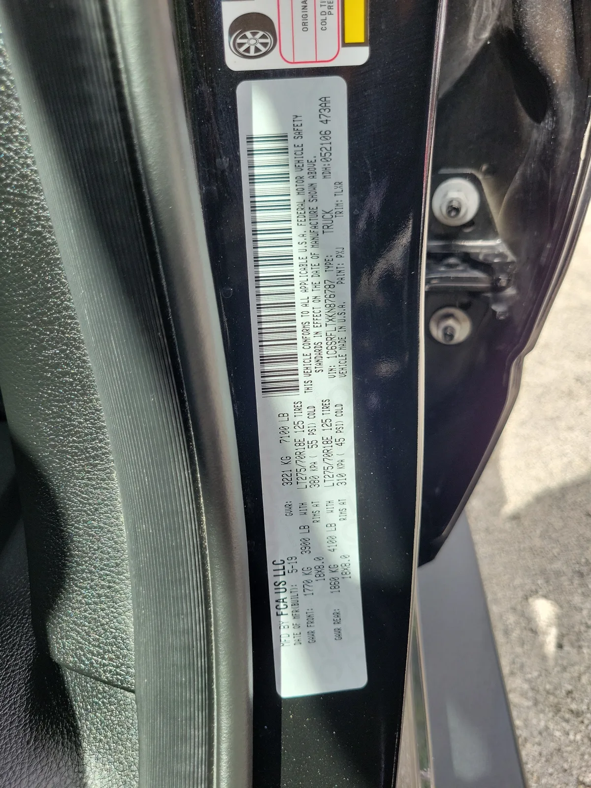 2019 RAM 1500 Rebel photo 33
