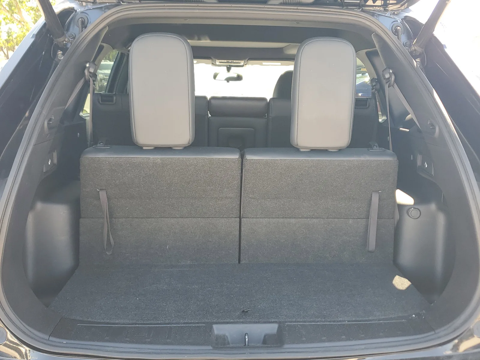 2022 Mitsubishi Outlander Black Edition photo 16