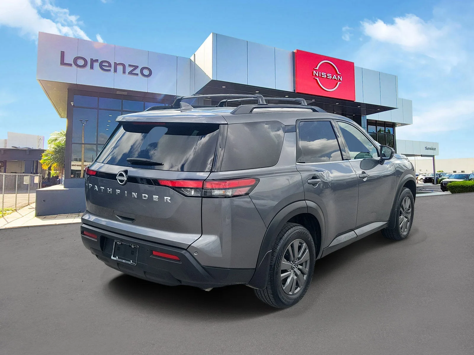 2025 Nissan Pathfinder SV photo 5