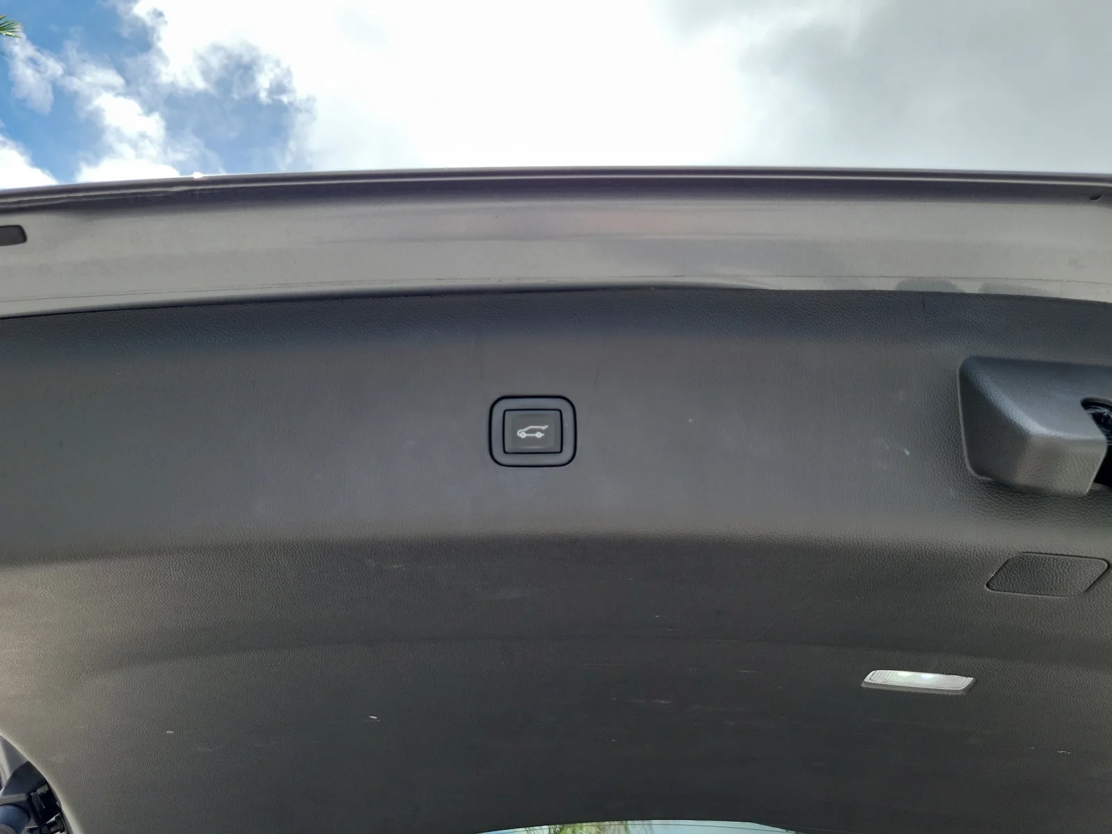 2021 Buick Enclave Premium photo 18